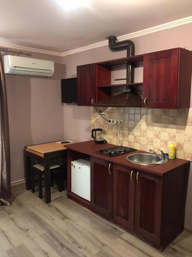 Best Rest Suites Odesa Exterior photo